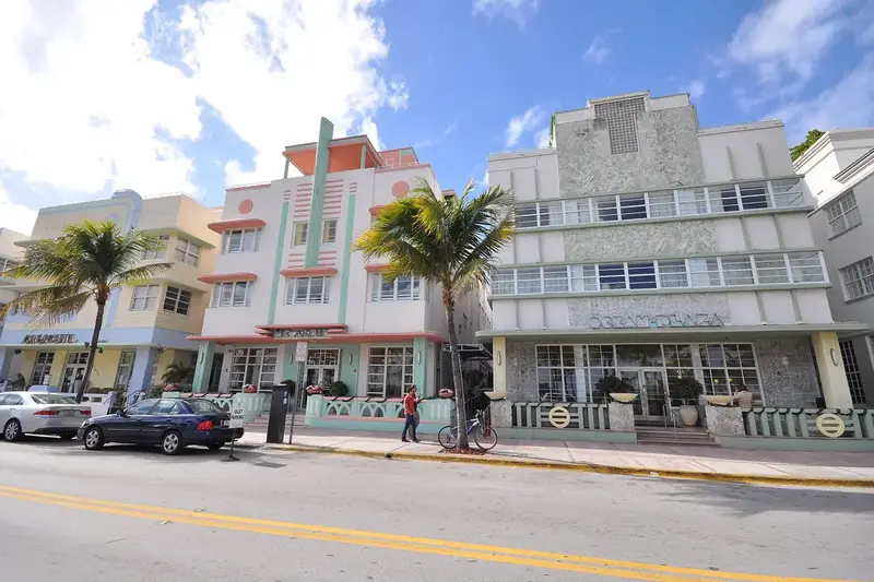 Art Deco hotels on Ocean Drive, Miami Beach
